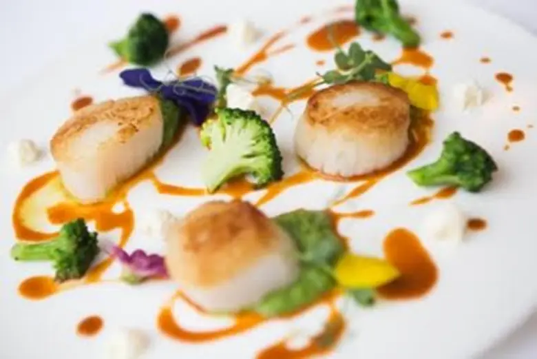 วันที่ 6 – 12 กุมภาพันธ์ ห้องอาหารรอสซินี...