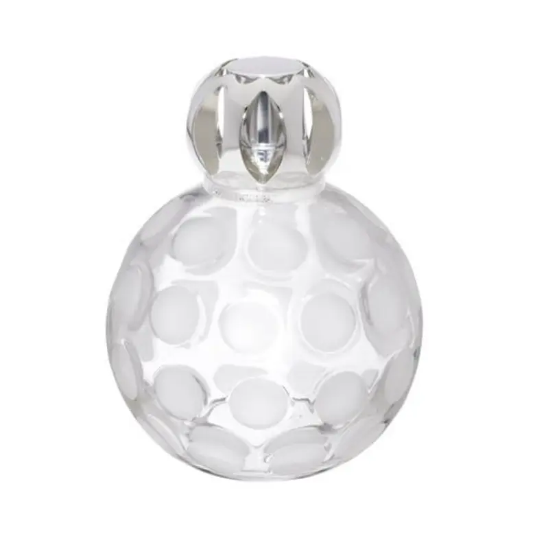 “ลอมป์ เบอร์ชเย่ ปารีส ร่วมฉลองวาเลนไทน์ กรุ่นกลิ่นไอรักด้วยโปรโมชั่นสุดพิเศษ”