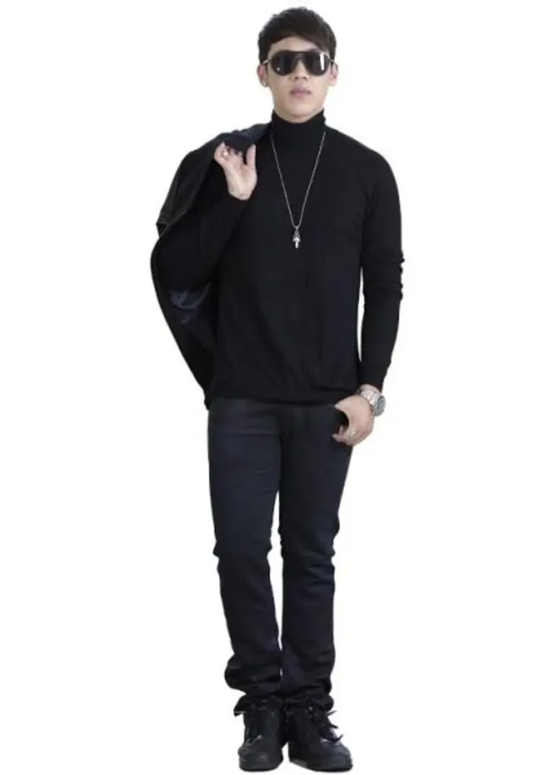 นอกจากจะได้เป็นพระเอกละคร "ขอโทษที่รักเธอ...