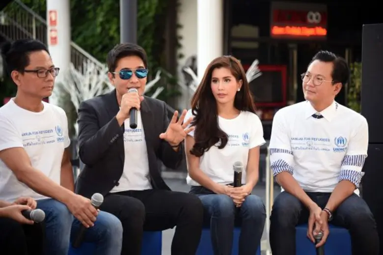 ปู ไปรยา – ก้อง สหรัถ แท็คทีมเพื่อนดารา ร่วมขับเคลื่อนน้ำใจไทยสู่ผู้ลี้ภัย ในโครงการ “Namjai for Refugees” มอบชีวิตใหม่ด้วยน้ำใจกับ UNHCR