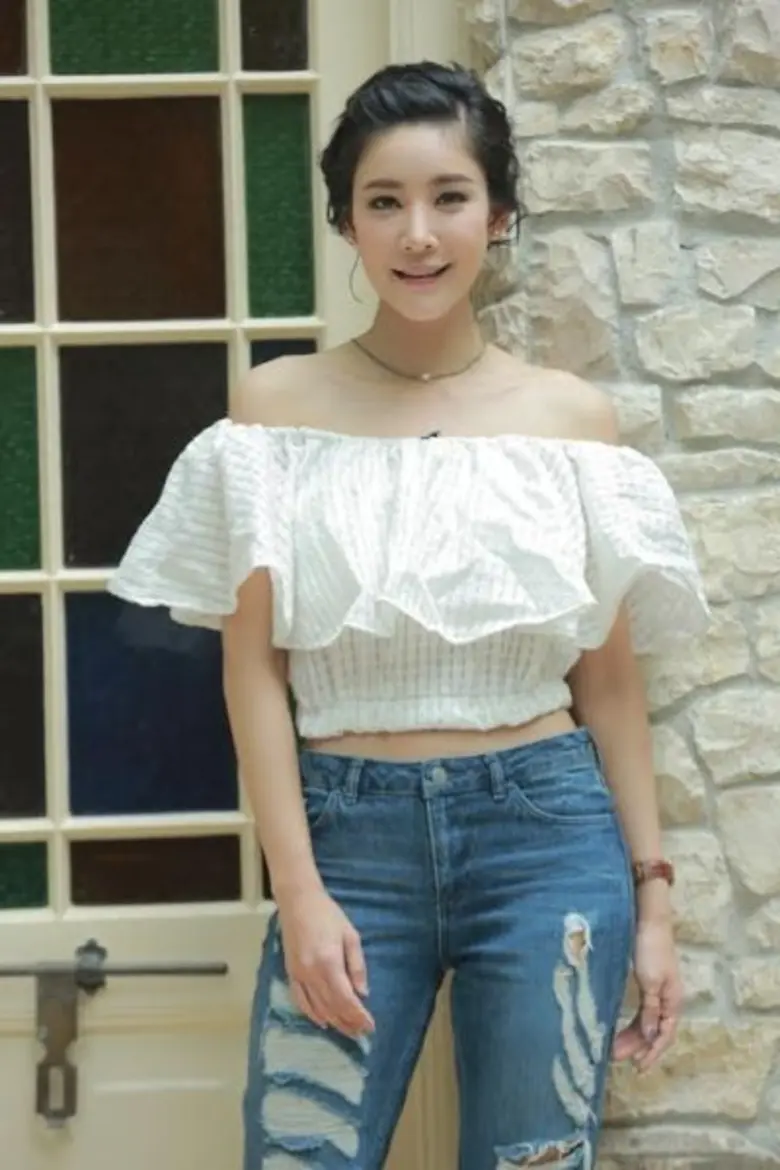 รายการ "คลับ ฟรายเดย์ โชว์ Base On Celeb ...