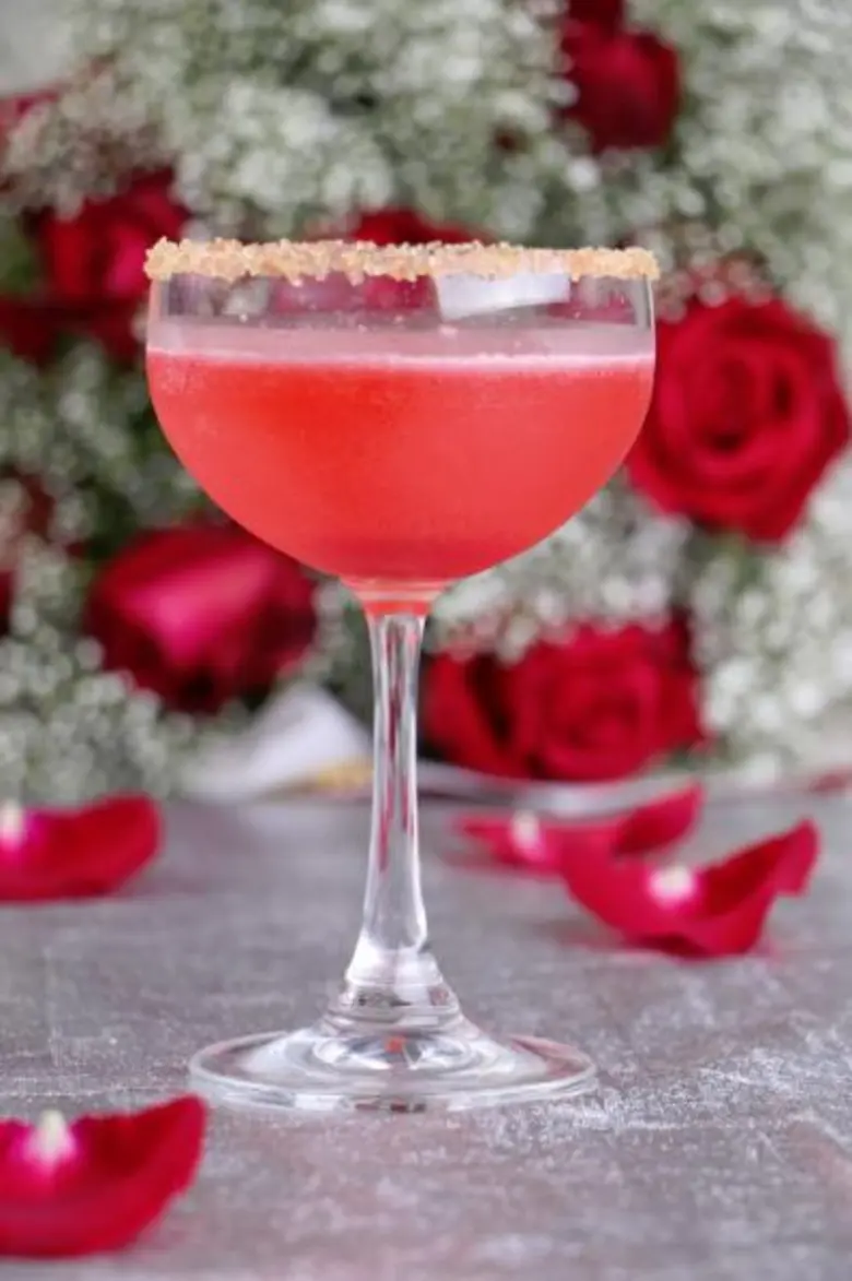 14 กุมภาพันธ์ 2559... ฉลองวาเลนไทน์แสนหวาน ที่ โรงแรมโกลเด้นทิวลิป ซอฟเฟอริน กรุงเทพฯ สกายเลาจน์