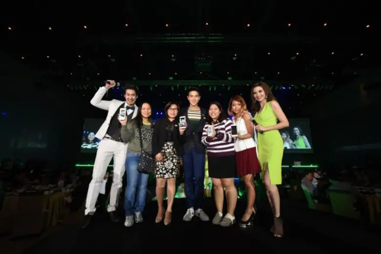 เอไอเอส จัดปาร์ตี้ขอบคุณตัวแทนจำหน่ายทั่ว...