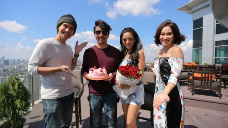 ทีวีไกด์: รายการ “เปรี้ยวปาก เช็คอิน” “อัทธ์ yes sir day” มอบช่อกุหลาบแดงทำเซอร์ไพรส์วาเลนไทน์ “มะปราง วิรากานต์” สุดปลื้มปริ่มดอกไม้ช่อแรกตั้งแต่คบกัน