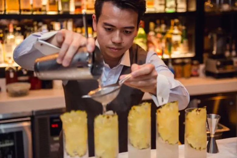 บาคาร์ดี เปิดประสบการณ์ค่ำคืนสุดเอ็กซ์คลูซีฟ กับ 5 บาร์สุดชิค แห่งมหานครกรุงเทพ ใน บาคาร์ดี บาร์ ฮอปปิ้ง ครั้งที่ 1