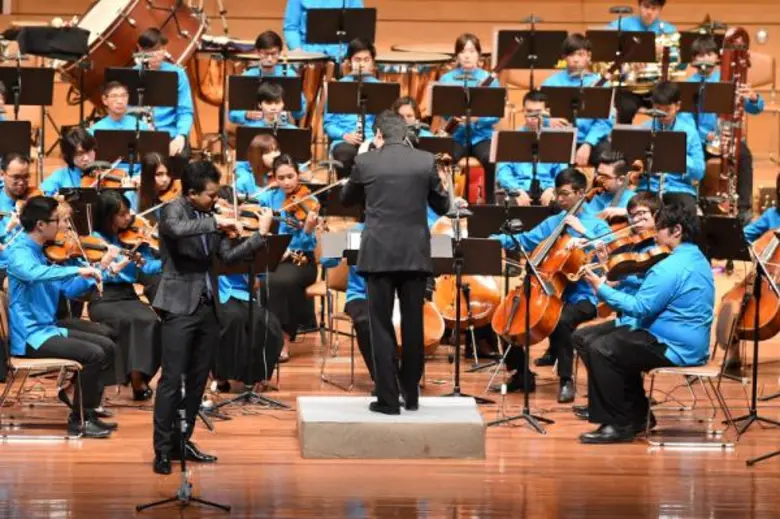 สถาบันดนตรีกัลยาณิวัฒนา ร่วมกับกรมส่งเสริ...