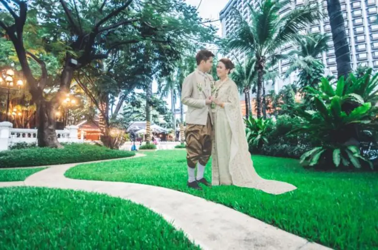 ร้อยเรียงเรื่องราวแห่งความรักในวันสำคัญขอ...