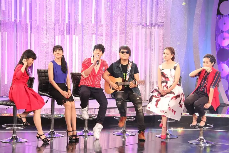 แฟนเพลง อ้ายตายสิไห่นำบ่ ห้ามพลาด ครั้งนี...