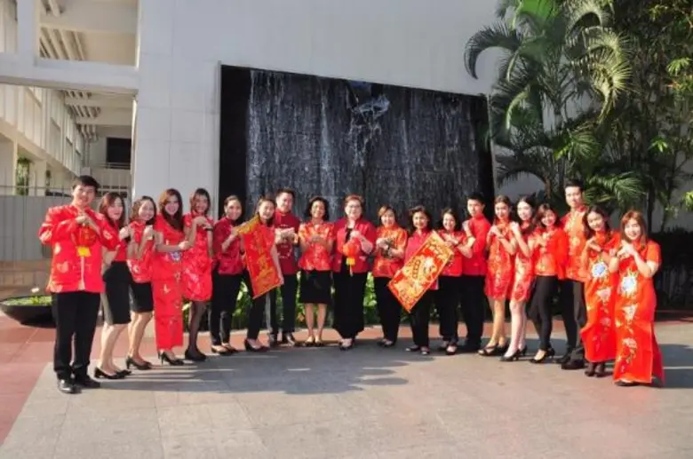 เครือโรงแรมชาเทรียมและเรซิเดนซ์ นำโดย สาว...