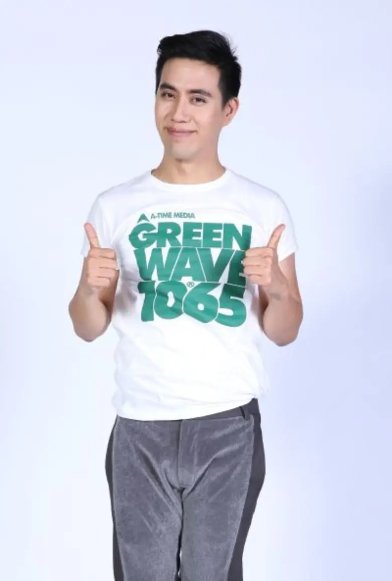 ใครเป็นแฟนคลื่น กรีนเวฟ 106.5 เอฟเอ็ม มีแ...