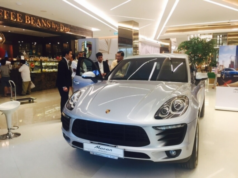 Porsche Macan Displayed at Crystal Veranda Celebrating the New Luxury Shopping Paradise with Porsche Macan at Crystal Veranda
