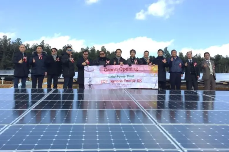 พลเอกเทอดศักดิ์ มารมย์ ประธานกรรมการ (ที่...