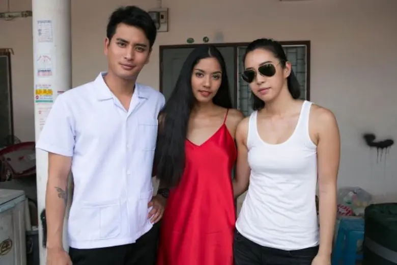 ตอนที่ 1 ออกอากาศวันพฤหัสบดีที่ 18 กุมภาพ...