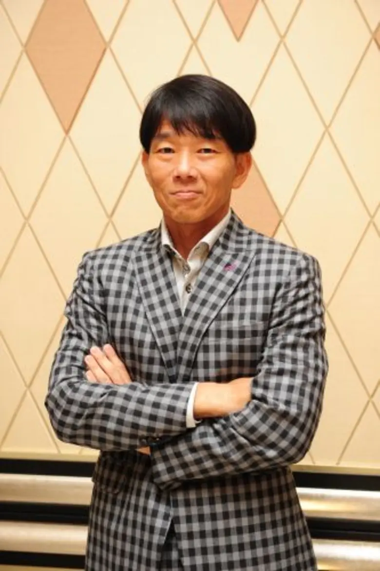 บมจ.กรุ๊ปลีส หนึ่งในผู้นำธุรกิจเช่าซื้อรถ...