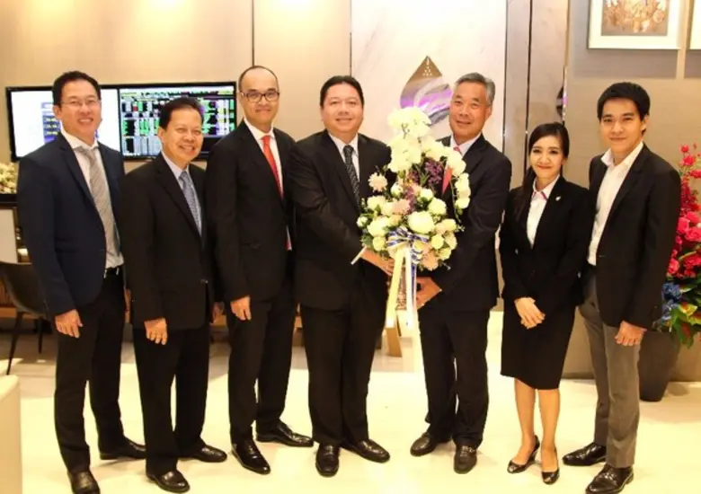 เมื่อเร็วๆนี้ นายพิเชษฐ สิทธิอำนวย (ที่ 4...