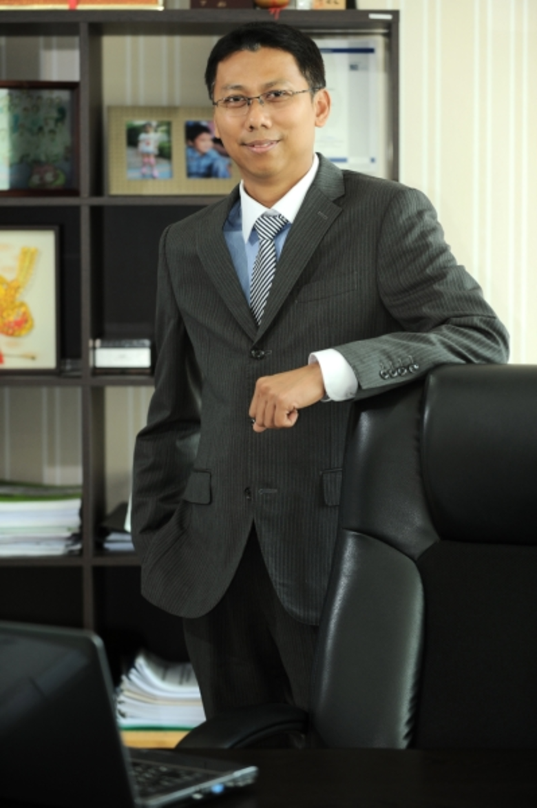 บมจ.ยูเรกา ดีไซน์ (UREKA) ผนึกกำลัง บมจ.ลีซ อิท (LI...