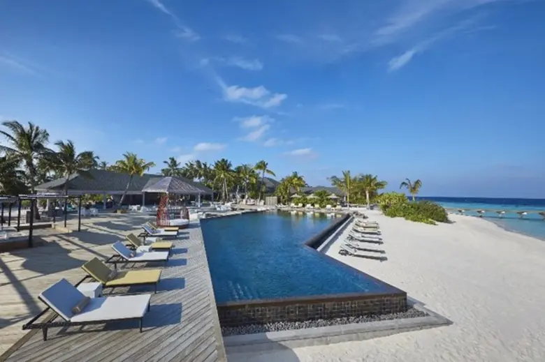 ออนิกซ์ ฮอสพิทาลิตี้ กรุ๊ป เอาใจผู้ชื่นชอ...