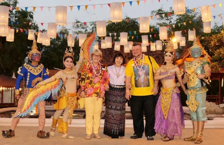 คุณพัณณิน กิติพราภรณ์ ประธานเจ้าหน้าที่บร...