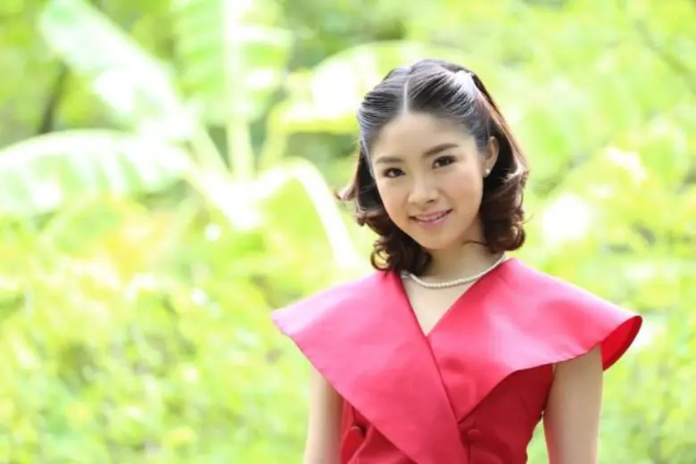 สาวหมวยอินเตอร์ ดาร์ลิ่ง-อารดา อารยวุฒิ ท...