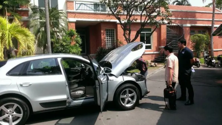 Porsche Thailand presents an Exclusive Porsche Roadshow and enjoyable Family Activities for Prukpirom Residents.