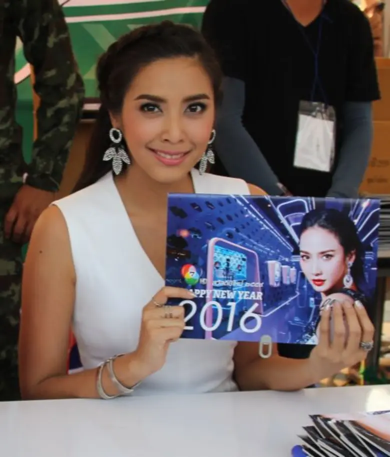 แฟนช่อง 7 สี จัดเต็มส่งกำลังใจกันอบอุ่นให...