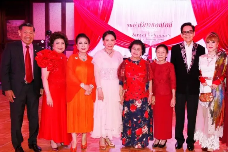 ท่านผู้หญิงเพ็ญศรี วัชโรทัย เป็นประธานจัด...