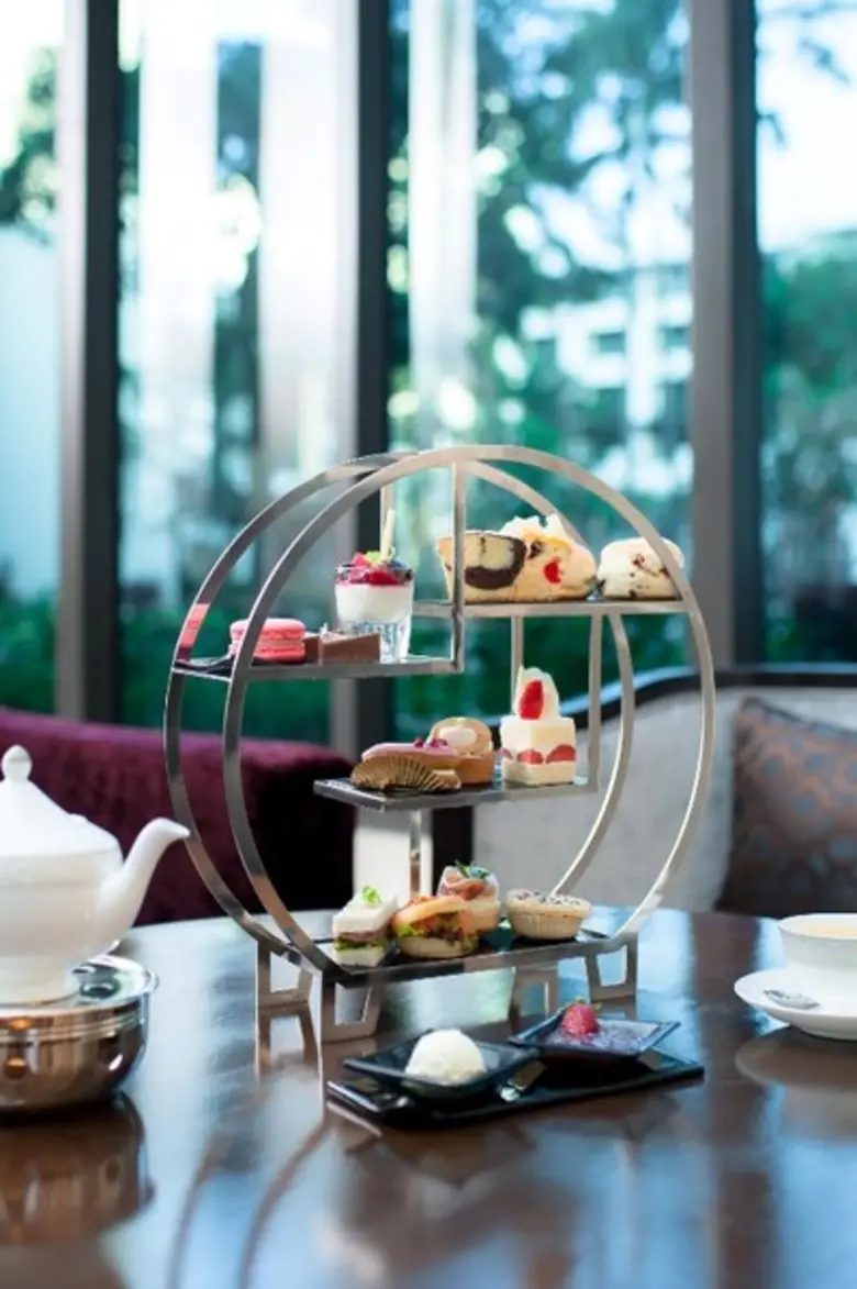 โรงแรมสยามเคมปินสกี้ กรุงเทพฯ แนะนำชุดน้ำ...