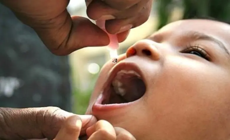 สคร.10 อุบลฯ เฝ้าระวังโปลิโอเข้มจังหวัดชา...