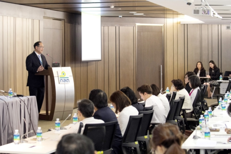 นายประกิด บุณยัษฐิติ ผู้ช่วยเลขาธิการอาวุ...