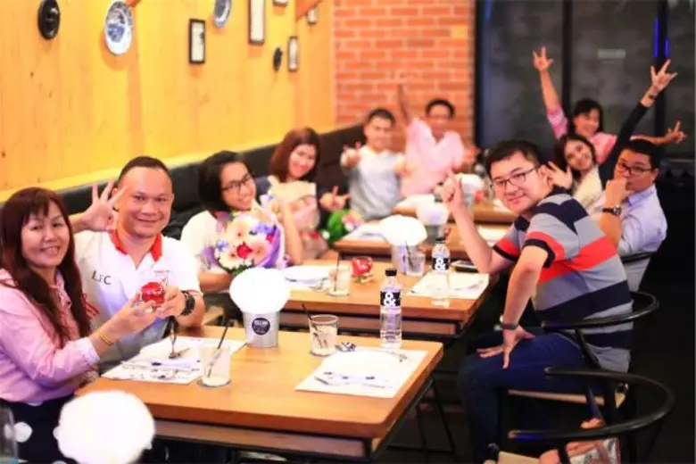 5 คู่รักสุดสวีท ฉลองวาเลนไทน์ปีนี้หวานฉ่ำ กับกิจกรรม Sweet Love at ASIATIQUE