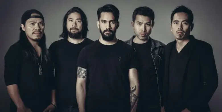 รายการมิวสิคเรียลลิตี้ "ไลฟ์เรคคอร์ด" คืน...