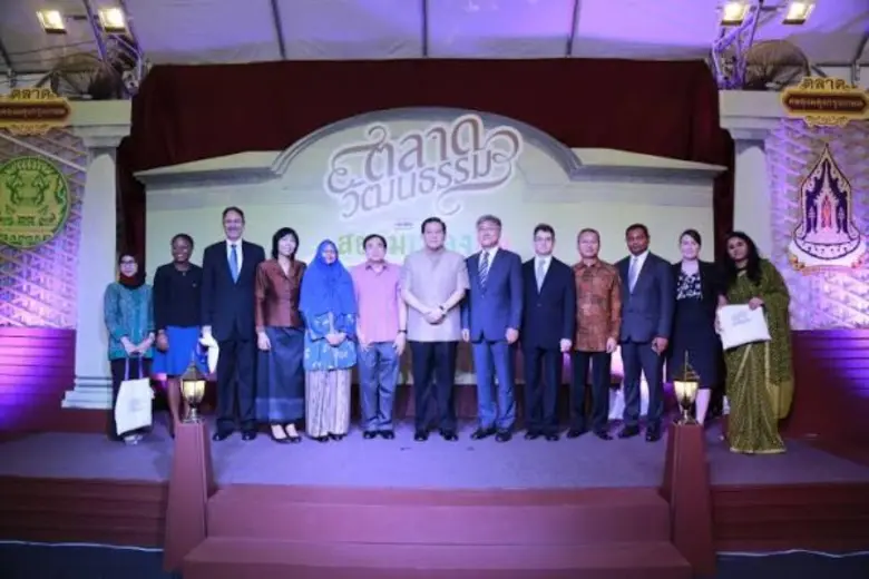 พลเอก ธนะศักดิ์ ปฏิมาประกร รองนายกรัฐมนตร...