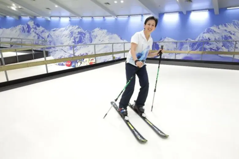 “เพลย์ซีน สเปลล์ แอท ฟิวเจอร์พาร์ค” สีสันใหม่ของสปอร์ตแมนแอนด์เกิร์ล