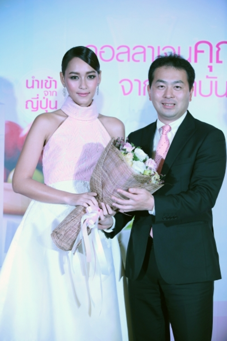 ผลิตภัณฑ์เสริมอาหารคอลลาเจน “ซันโตรี มิลคอลลา” ชวนผู้หญิงไทยมีสุขภาพผิวดี สวยใส มั่นใจกับการเลือกคอลลาเจนคุณภาพ จากสถาบันวิจัยคุณภาพประเทศญี่ปุ่น ผ่านแคมเปญ“มั่นใจคอลลาเจนพลัง x4 ที่ผู้หญิงไทยต้องลอง”