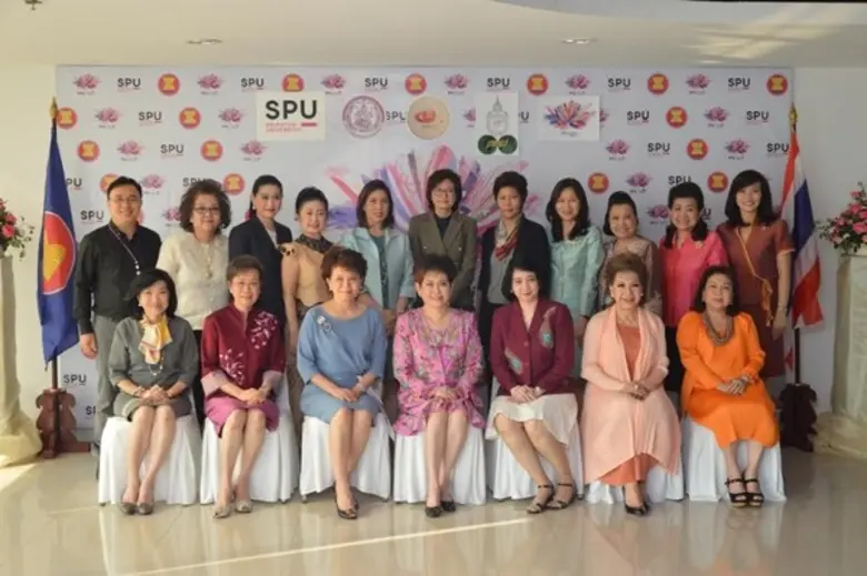 ดร.รัชนีพร พุคยาภรณ์ พุกกะมาน อธิการบดี ม...