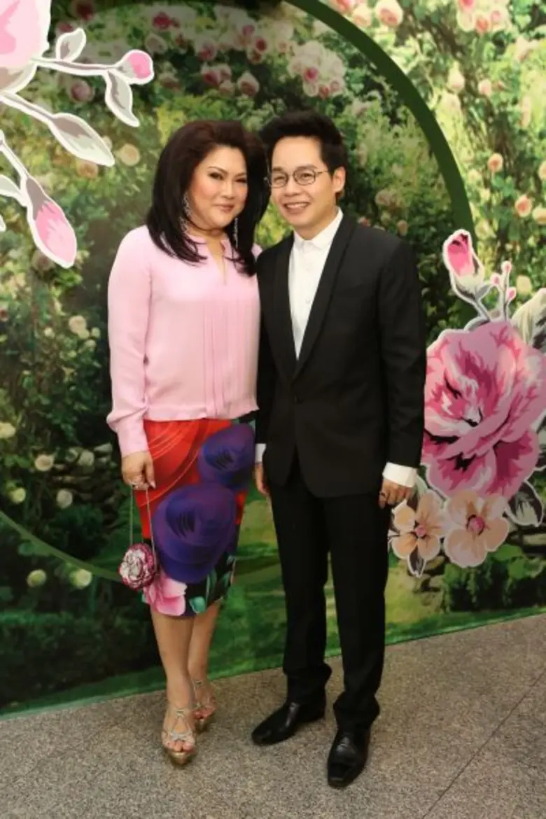 บิวตี้ เจมส์ อวดโฉมเพชร 200 ล้าน คอลเลกชั่นใหม่ “ลามูร์ โมเมนท์”