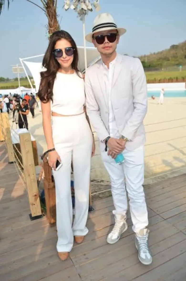 “อนันดา” ฟินหนักมาก...เดินโสด “โชว์หล่อ” ริมหาด “มหาสมทุร ลากูน” ทะเลสาบส่วนตัวฝีมือมนุษย์...ใหญ่ที่สุดในเอเชีย