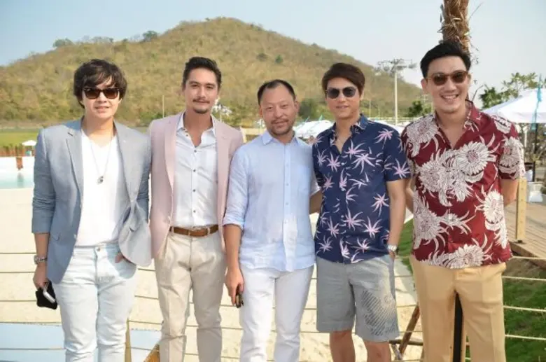 พระเอกมาดเซอร์ อนันดา เอเวอริงแฮม และศิลป...