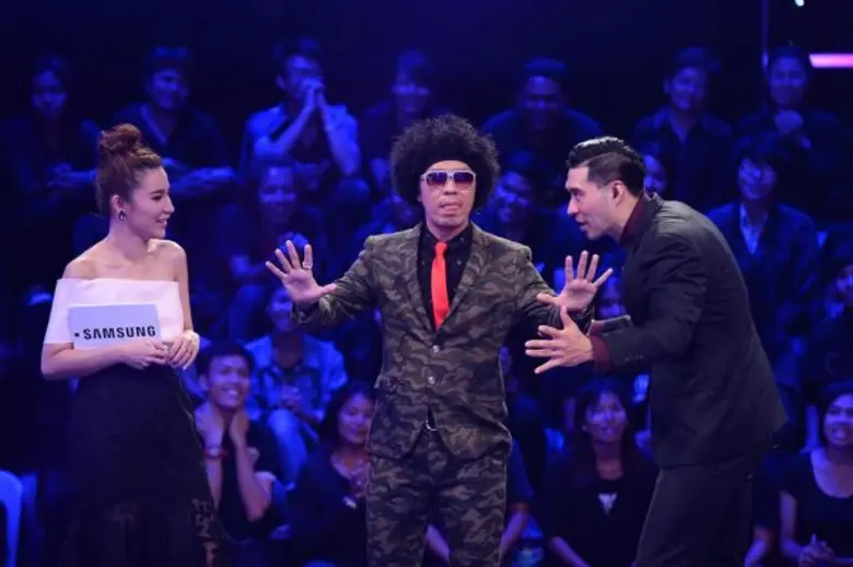 ทีวีไกด์: รายการ "The Love Machine วงล้อ…ลุ้นรัก" พล่ากุ้ง ลั่น “ไม่ได้มาเล่นๆ” หาสาวรู้ใจข้างกาย ใน “วงล้อ...ลุ้นรักฯ”