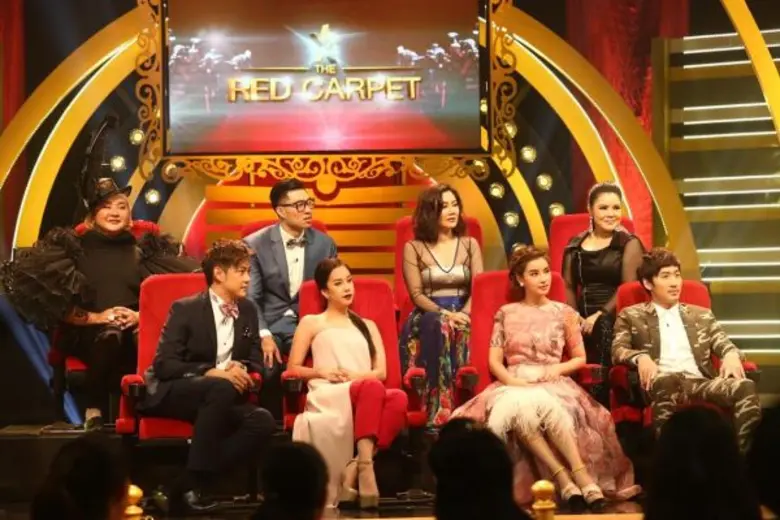 ทีวีไกด์: รายการ “The Red Carpet สมรภูมิพรมแดง” “เรื่องอาถรรพ์”