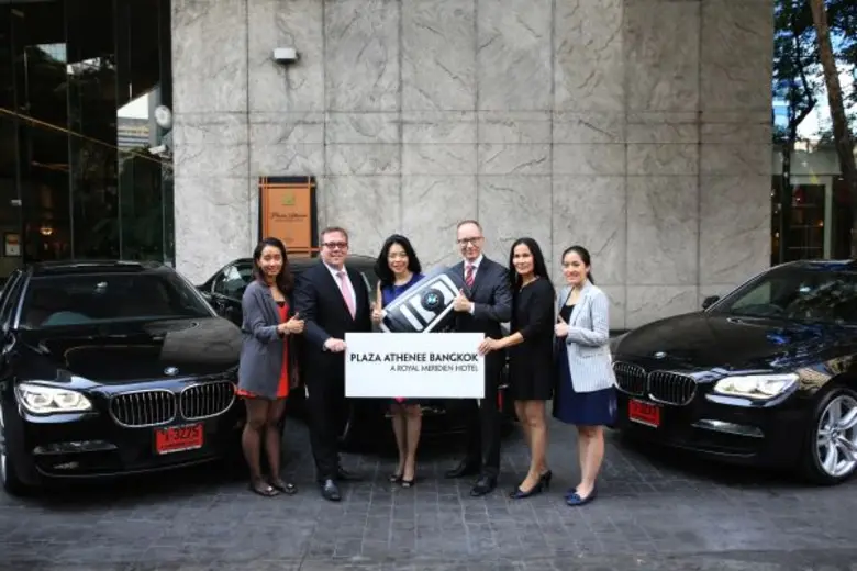 ในภาพจากซ้าย 1. คุณวิล์ลญา สงค์อิ่ม ผู้จั...