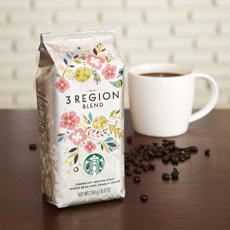 สตาร์บัคส์ชวนคุณสัมผัสกลิ่นหอมกรุ่นด้วยเครื่องดื่มสุดพิเศษ“เบิร์นท์ คาราเมล มัคคิอาโต” และ “ช็อคโกแลต เฮเซลนัท มัคคิอาโต” พร้อมดริ้งค์แวร์คอลเลคชั่นใหม่ลวดลายดอกไม้ต้อนรับเทศกาลดอกไม้บาน