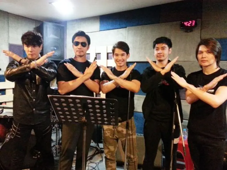 พร้อมสุดพลัง “เจมส์” นำทีม เดอะเน็กซ์ เวนเจอร์ อุ่นเครื่อง โชว์พลังเสียง “Love Of Generation Next”