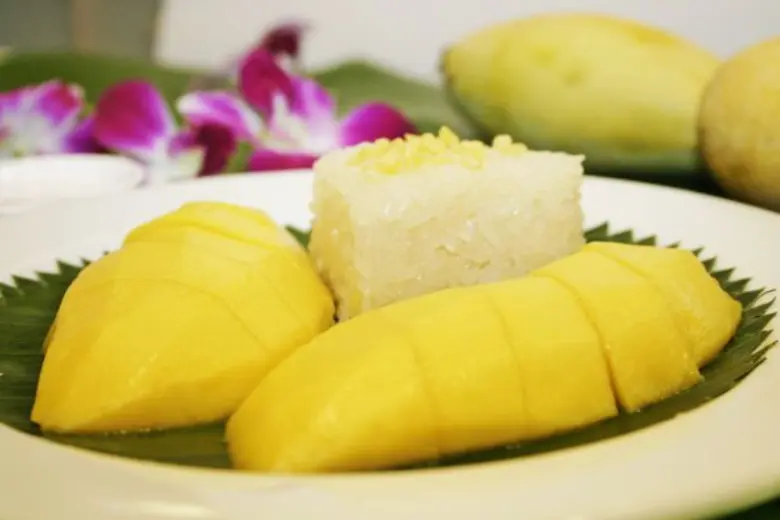 ห้องอาหารเรือนต้น ขอเสนอเมนูจัดจ้าน "ฉู่ฉ...