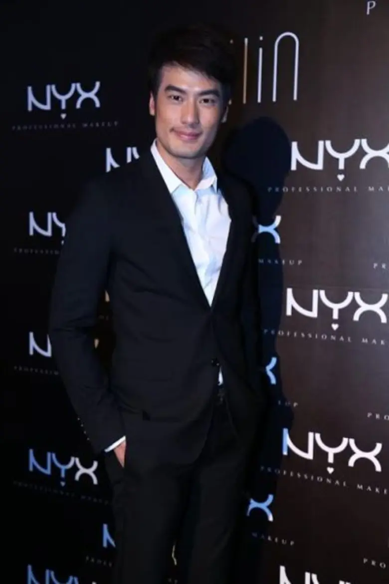 คริสควงบอยร่วมงานปาร์ตี้เปิดตัวแบรนด์ NYX (นิกซ์) โปรเฟสชั่นแนลเมคอัพจากแอลเอ ประเทศสหรัฐอเมริกา