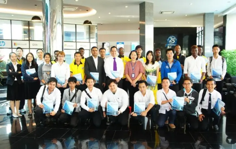 มหาวิทยาลัยเอเชีย-แปซิฟิก นำคณะนักศึกษาหลักสูตรนานาชาติสาขาวิชา CIS (Computer Information Systems) เยี่ยมชมเมโทรซิสเต็มส์ฯ (MSC)