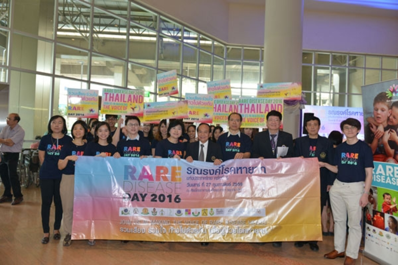 ศ.พญ.ดวงฤดี วัฒนศิริชัยกุล หัวหน้าหน่วยเว...