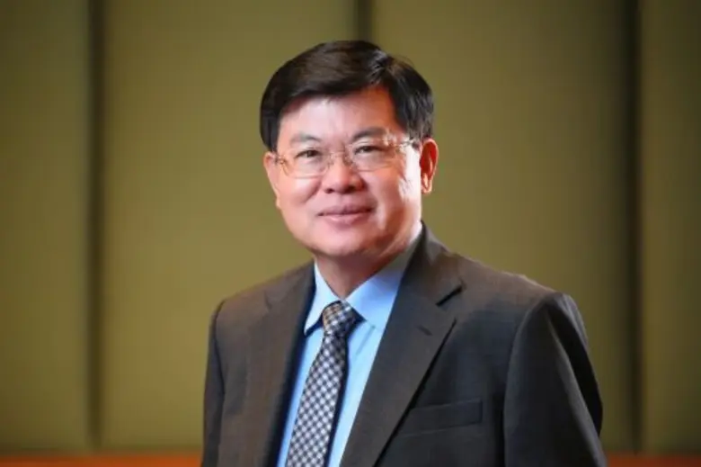 นายทองมา วิจิตรพงศ์พันธุ์ ประธานกรรมการบร...