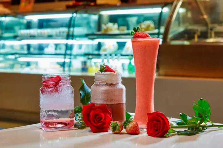 ที แอท ล็อบบี้ ชั้น 1 โรงแรมปทุมวัน ปริ๊น...