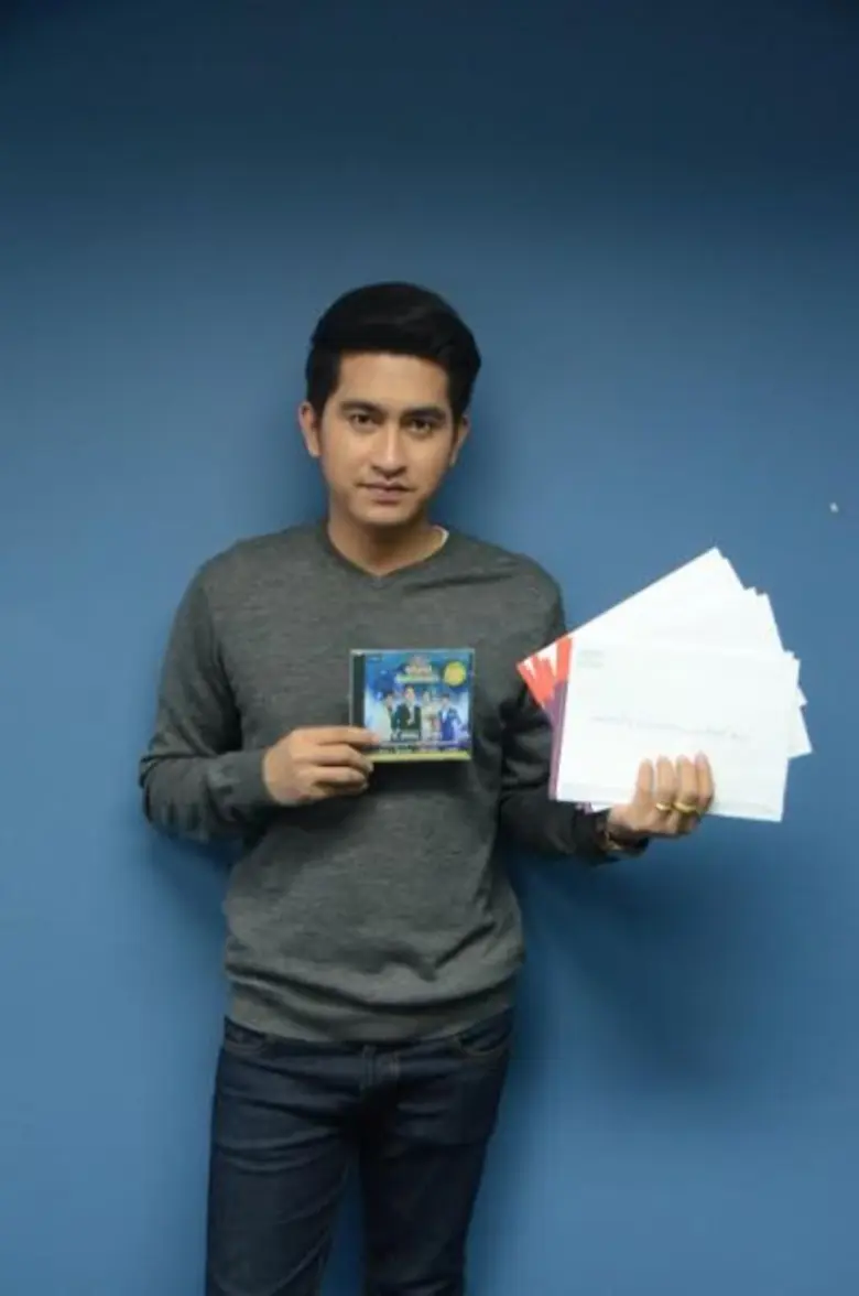 พัน-พงศ์ ไมค์ทองคำ ส่งรักให้ทหาร ไม่กลายเป็น “คนรักที่ถูกลืม” ในเดือนแห่งความรัก